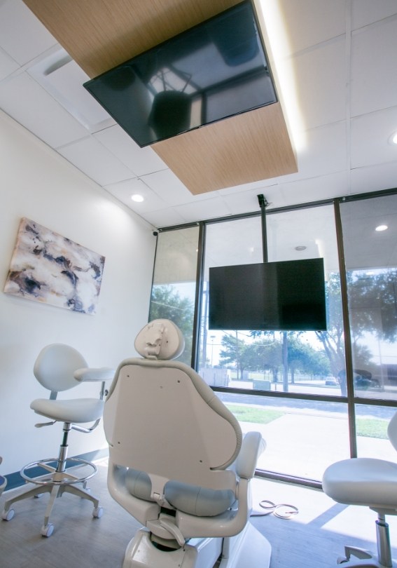 Dental treatment room